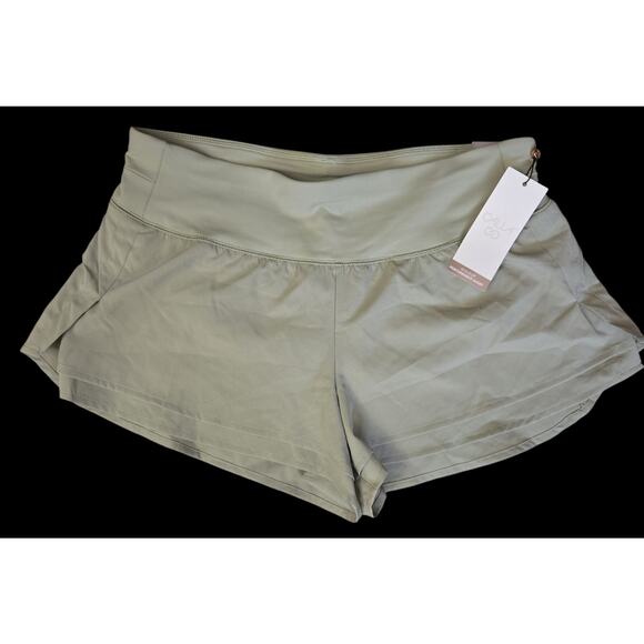 CALIA Kick It Up Performance Angle Green Split Short Smudge Sage Large NWT - Picture 1 of 1